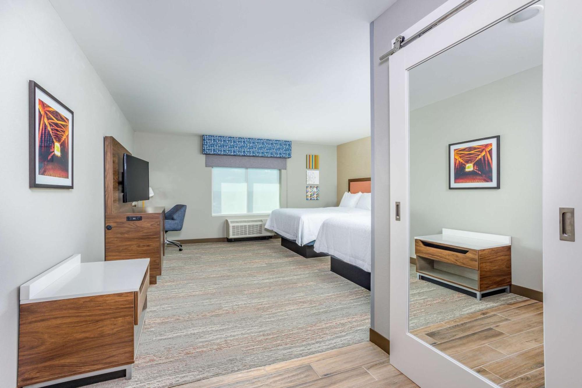 Hampton Inn Bedford In, In Exterior photo