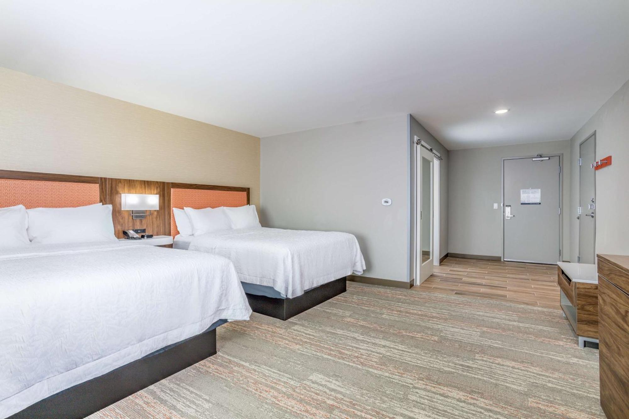 Hampton Inn Bedford In, In Exterior photo