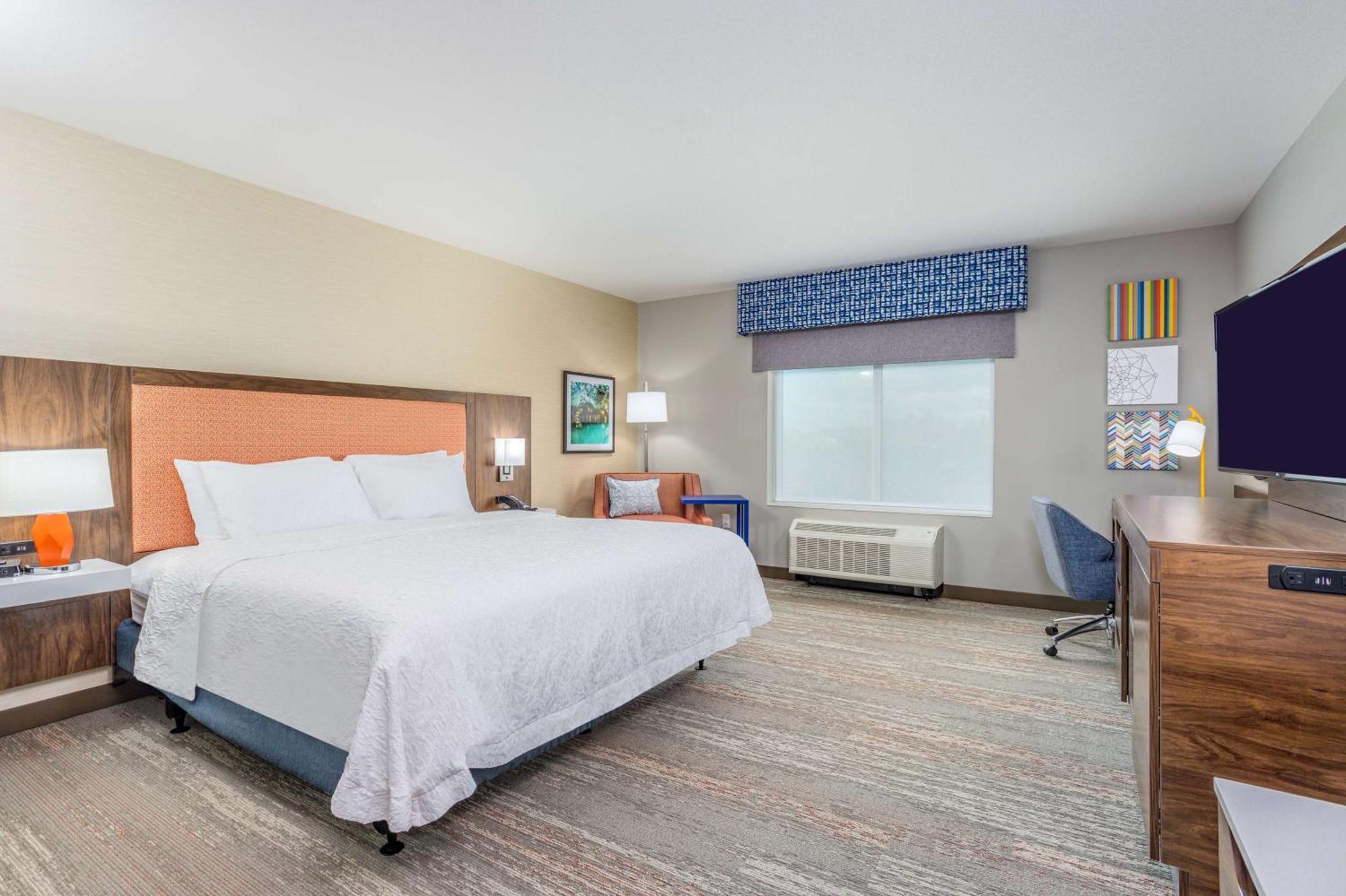 Hampton Inn Bedford In, In Exterior photo